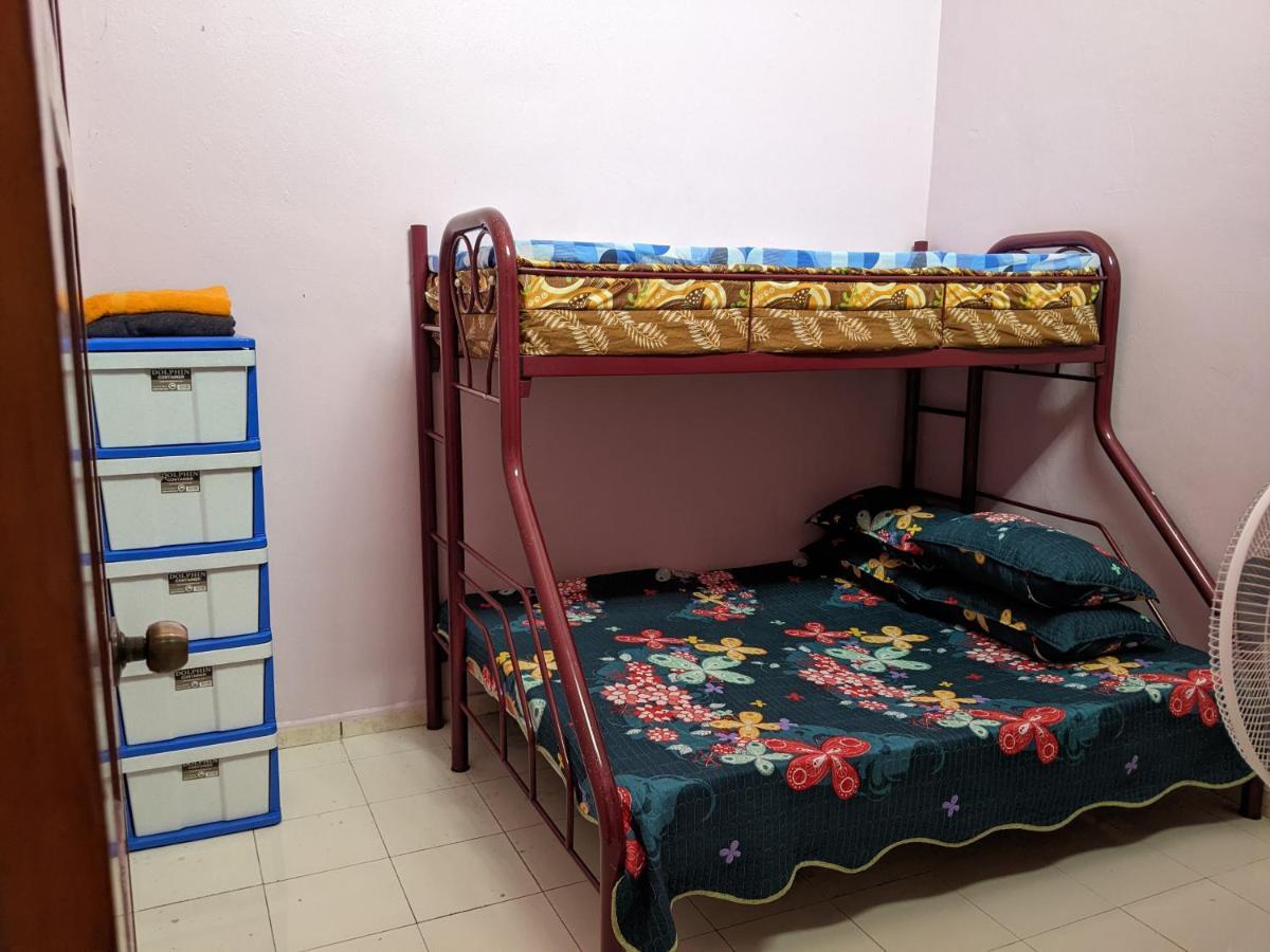 Kampong Kelemak Aryani Homestay חדר תמונה
